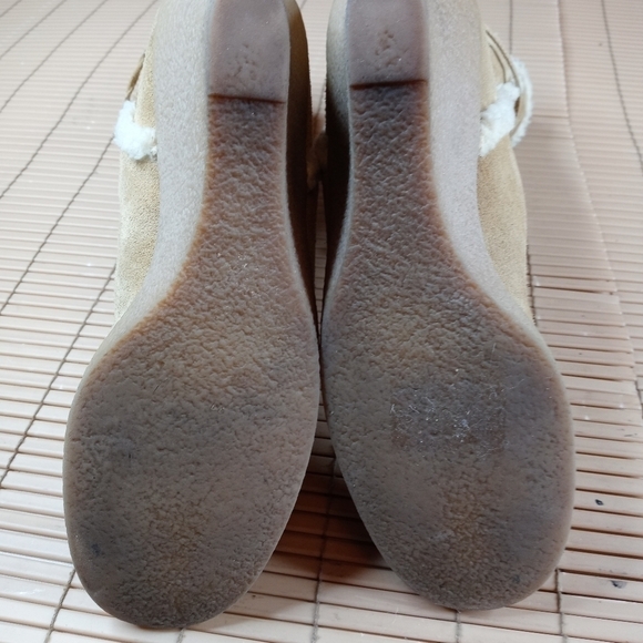 Michael Kors women's Tan Sherpa Lined 3" Wedge heel 13" tall Mid Calf Boots Size - Picture 9 of 10